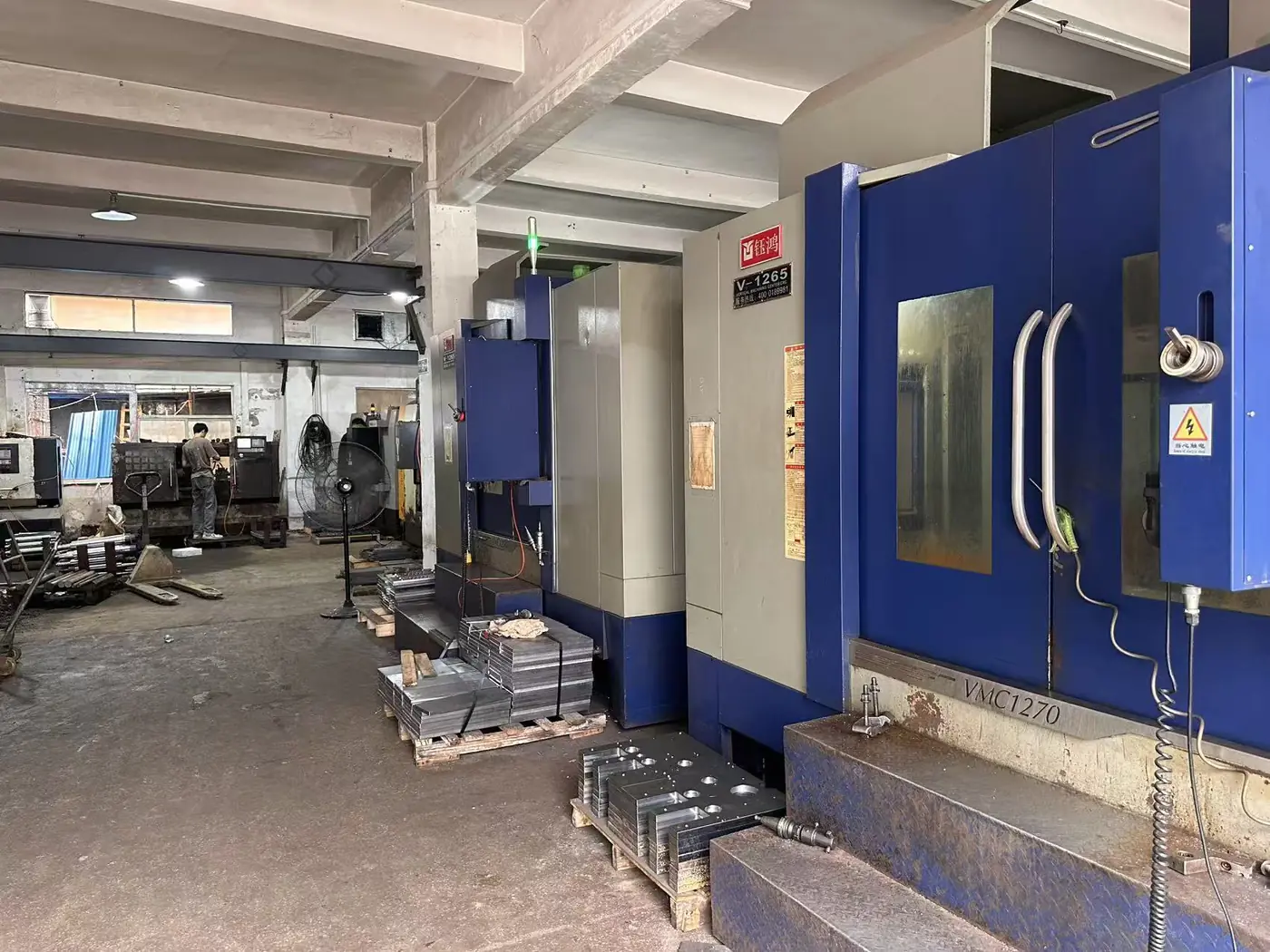 Centro CNC de la fábrica HENLI
