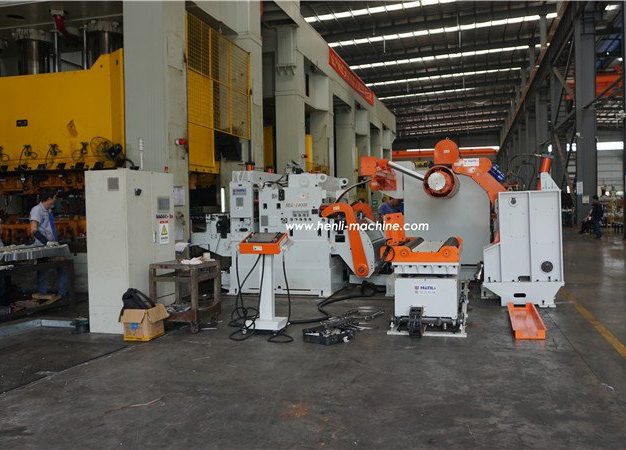 Alimentador 3 en 1 NCHL-GD: detalle técnico del producto, vista 7