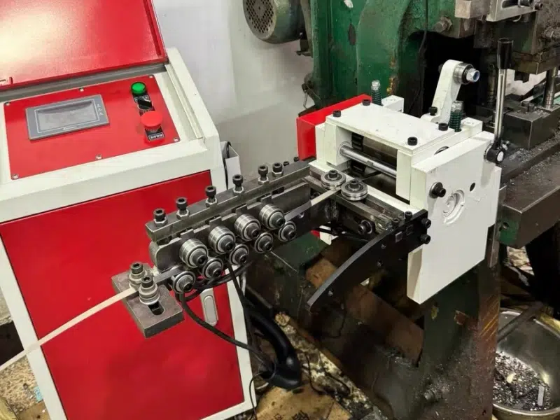 Alimentador servo NC: equipo y configuración, vista 12
