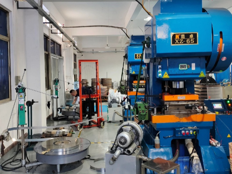 Desbobinador horizontal de bobina: equipo y configuración, vista 2