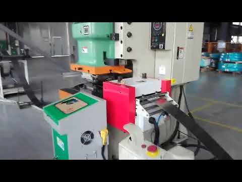 Video de salida de línea y recepción del material de una línea HENLI